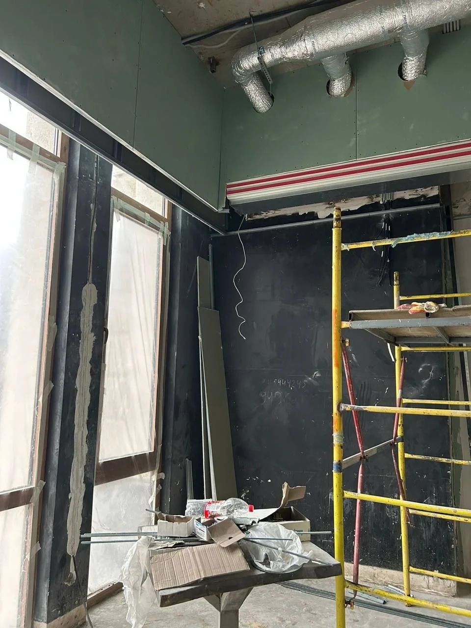 Установка кабелей для кухонного оборудования ресторана Красная поляна Сочи