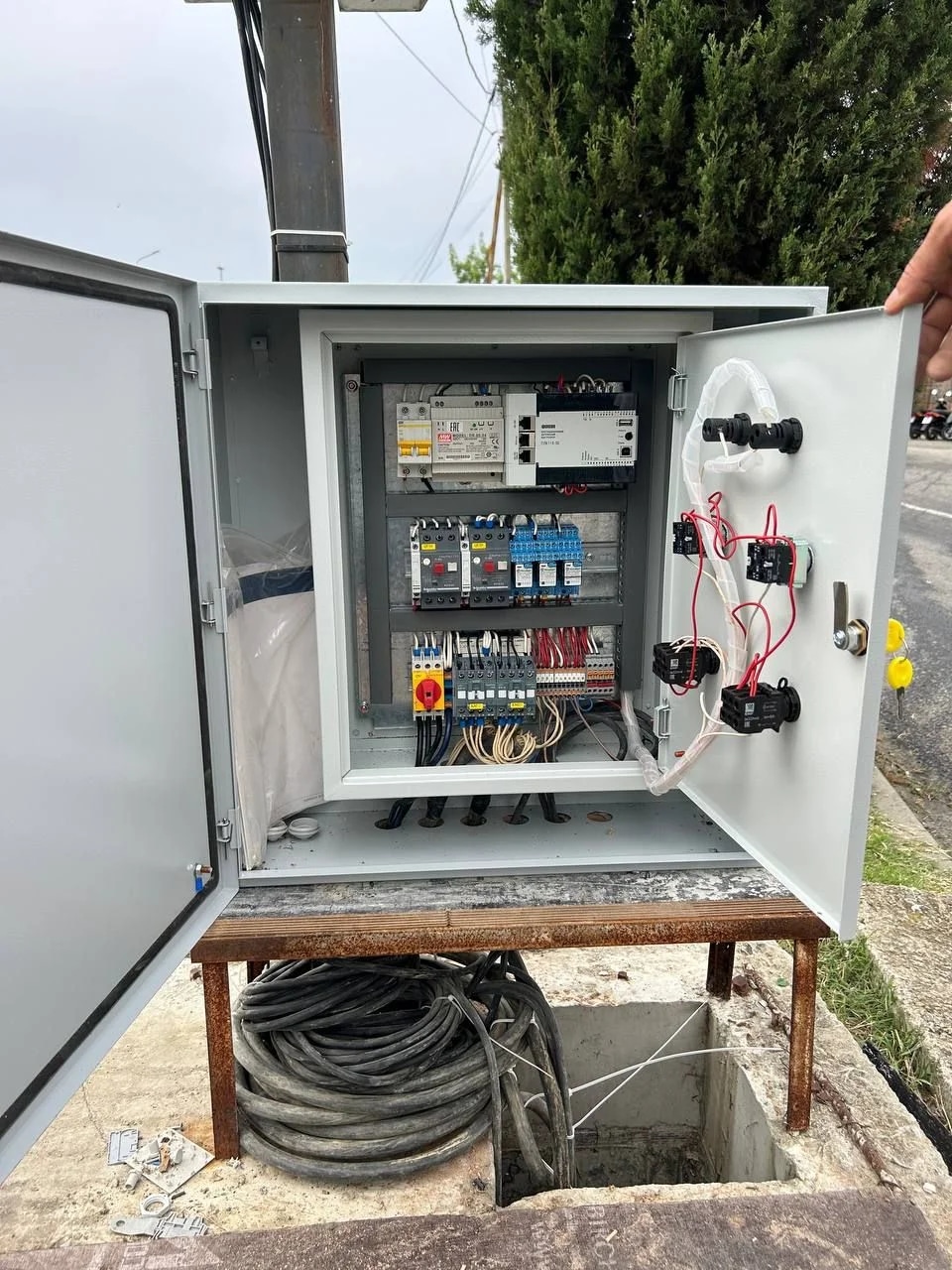 сборка электрощита в частном доме  Адлер — Вольтикс